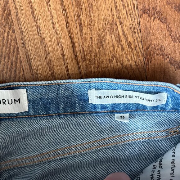 Aritzia Denim Forum High Rise straight ankle Jeans Size 29 [see measurements] - Picture 4 of 6